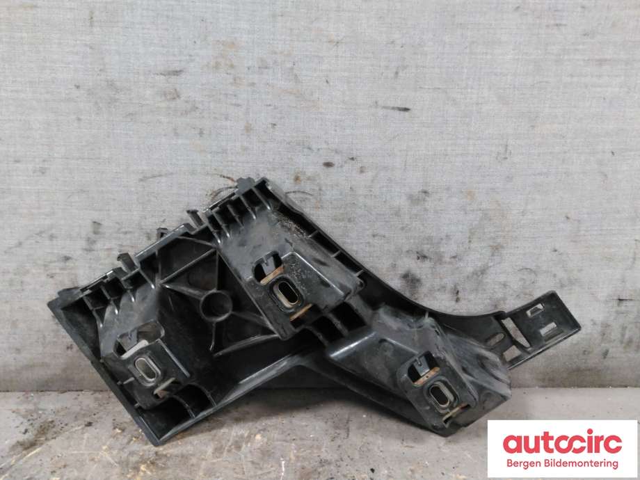 Diverse deler til Mercedes GLE 2015-2018 (Fase 2) (W166) (W166) (MERCEDES|A 166 880 58 03|)