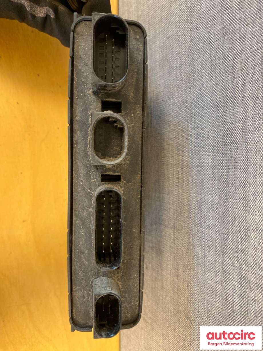 Styreenhet batteri til BMW i3 2013-2022  (BMW|61 35 6 828 052||6135-6828052-01)