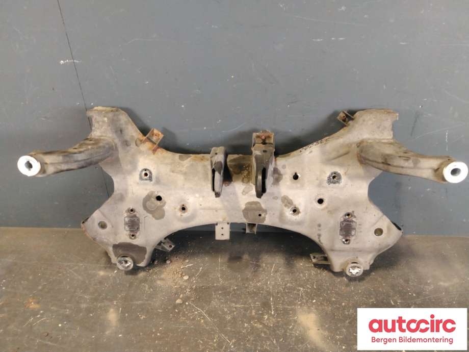 Travers foran hoved til Hyundai Ioniq Electric 2016-2019 (Fase 1)  (HYUNDAI|62405G 7100|)