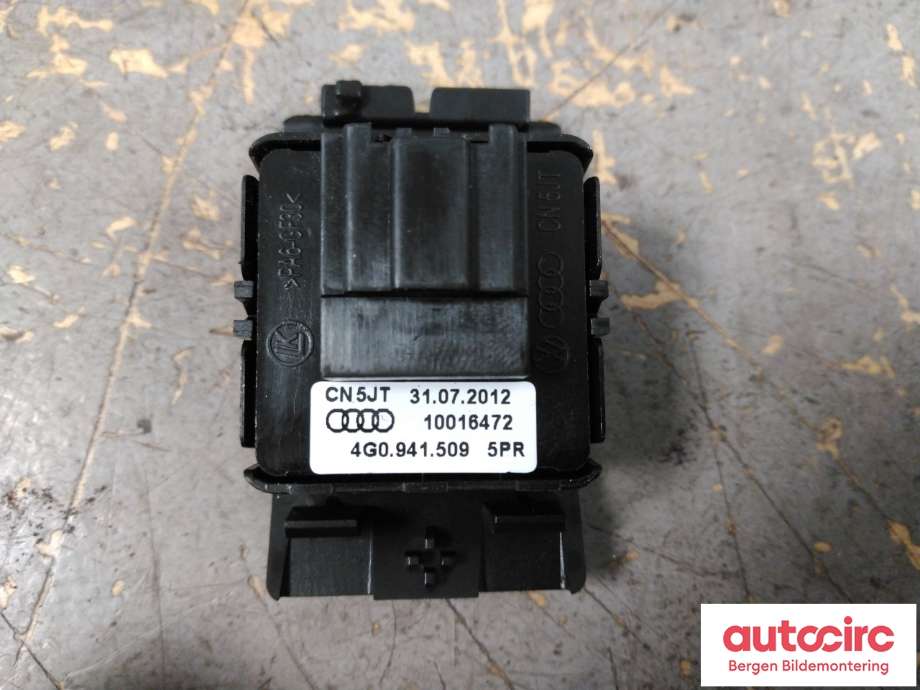 Bryter nødblink til Audi A6 2011-2014 (Type IV, Fase 1) (C7) (C7) (AUDI|4G0 941 509|)
