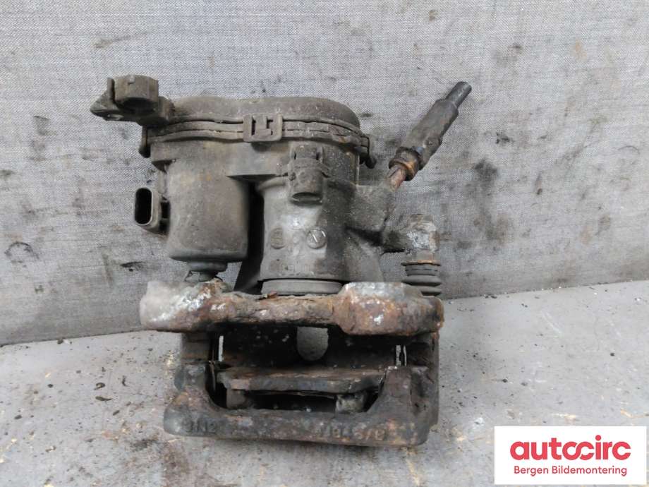 Bremsecaliper høyre bak til Mercedes A-Klasse 2012-2018 (W176) (W176) (MERCEDES|A 000 423 24 81|)