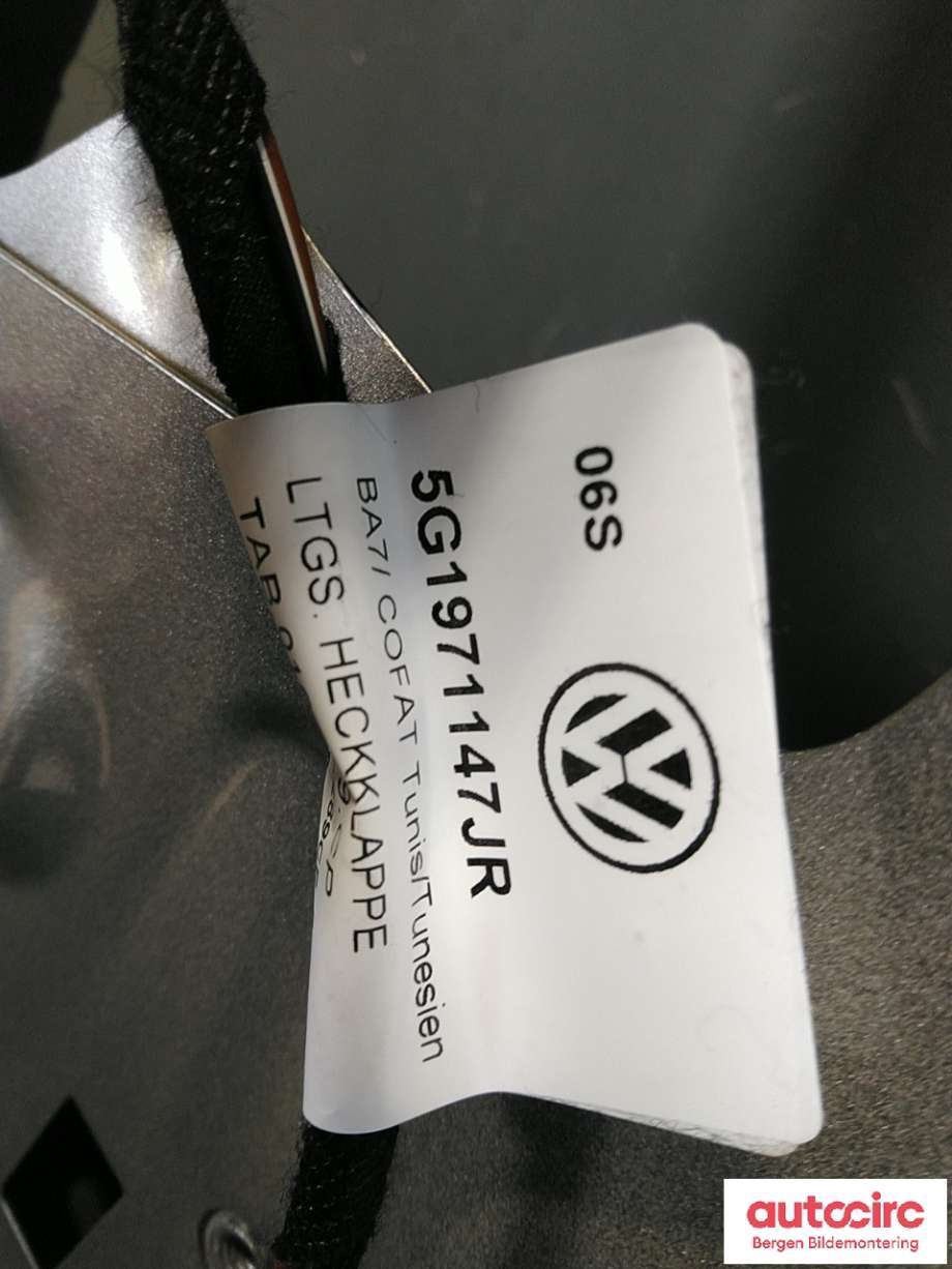 Bakluke til VW e-Golf 2017-2020 (Fase 2) (VOLKSWAGEN|5G6 827 025 AB|5G6 827 025 K|)