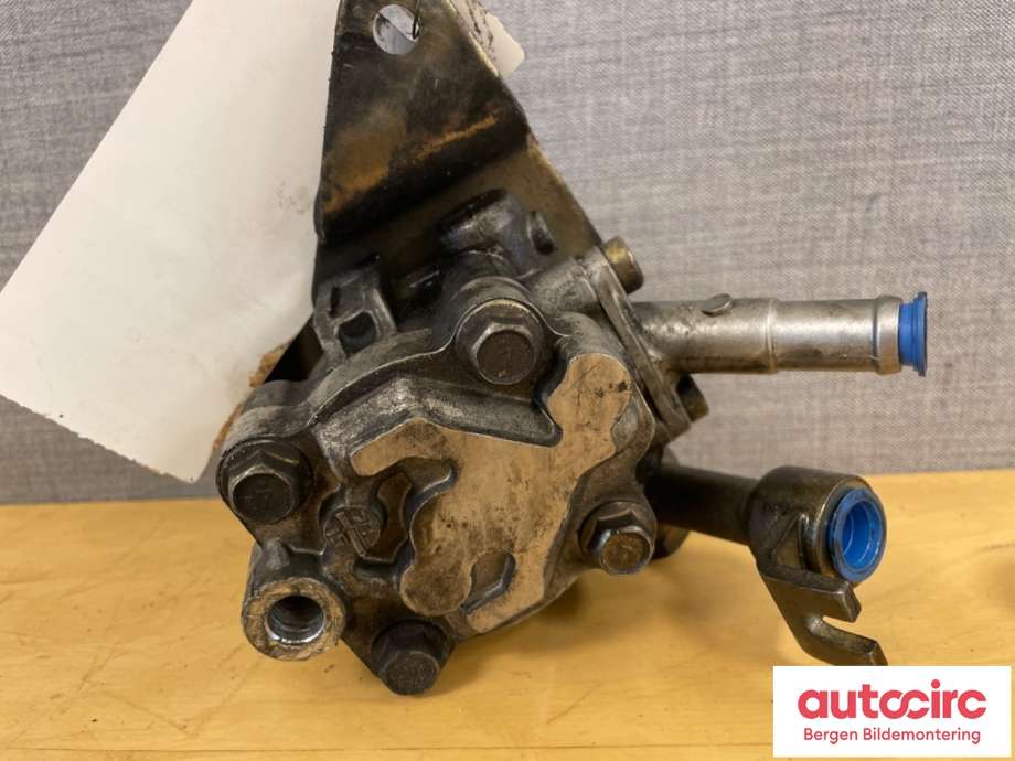 Servo pumpe mekanisk til Nissan 200 SX, 1995-1998 (S14) (S14) (NISSAN|4911065F00)