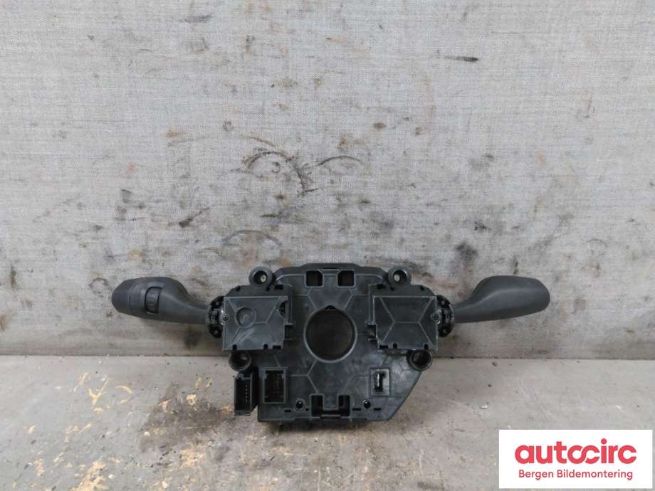Bryter combi til BMW X2 2018-->> (F39) (F39) (BMW|61 31 6 827 369|)