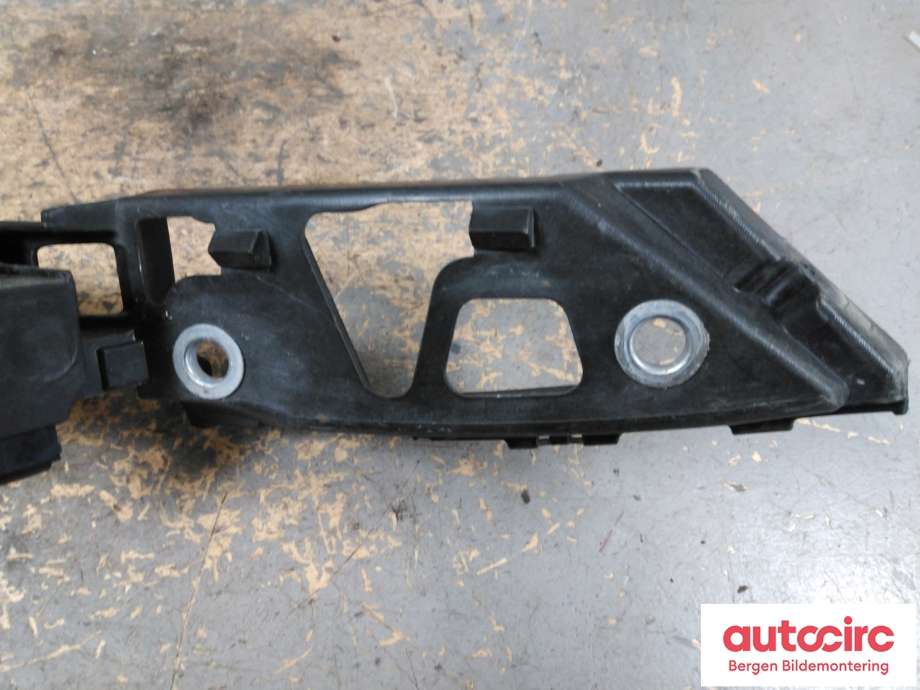 Frontlyktehus til VW Polo 2009-2014 (Type V, Fase 1) (VOLKSWAGEN|6R0 805 071 E|)