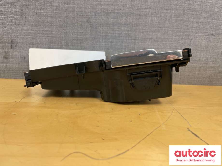 Dashbord askebeger til Volvo XC60 2017-->> (Type II) (VOLVO|31377381|)