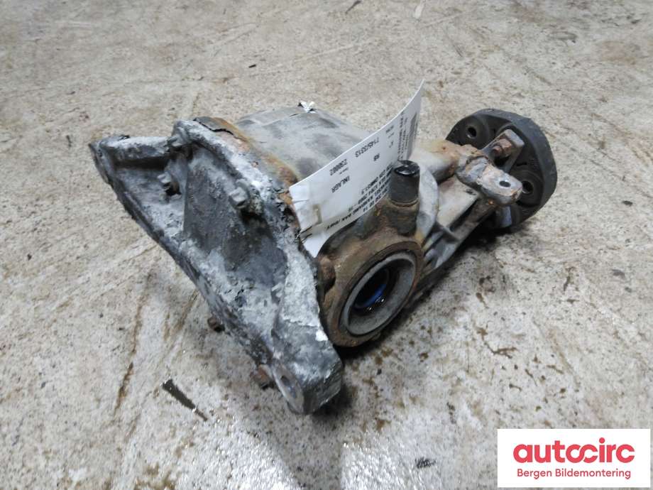 Kardang klokke bak til Mercedes GLK 2008-2015 (X204) (X204) (MERCEDES|A 204 350 08 14|)