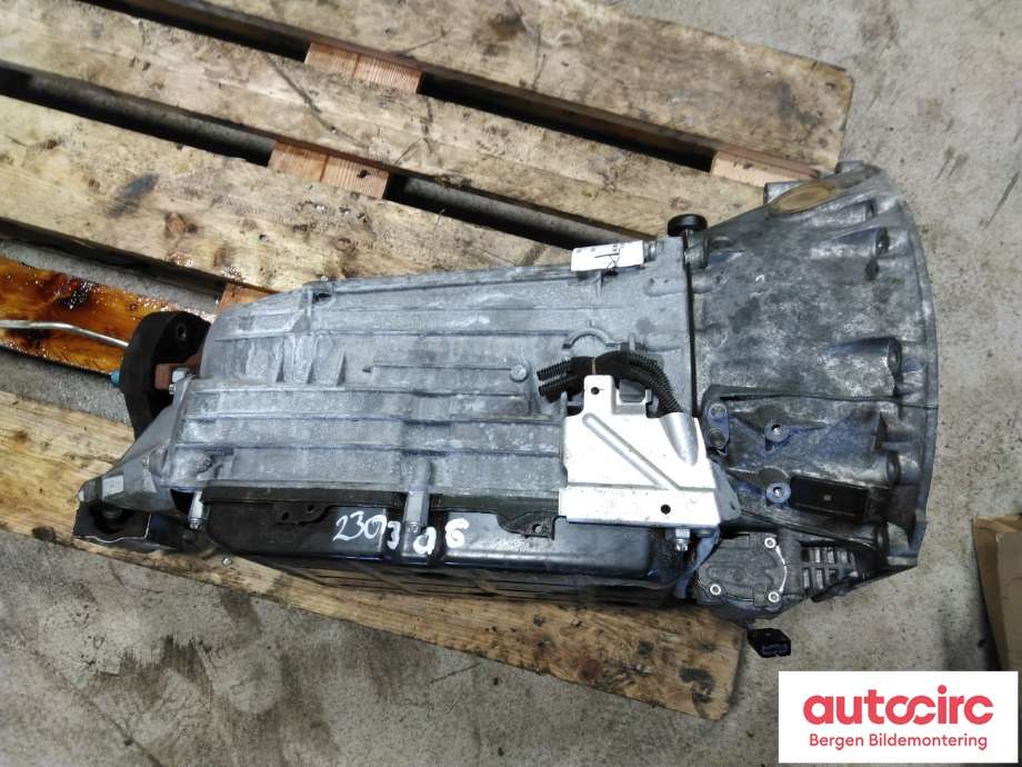 Girkasse automat til Mercedes C-Klasse 2011-2014 (Fase 2) (W204) (W204) (MERCEDES|A 204 270 90 02|)