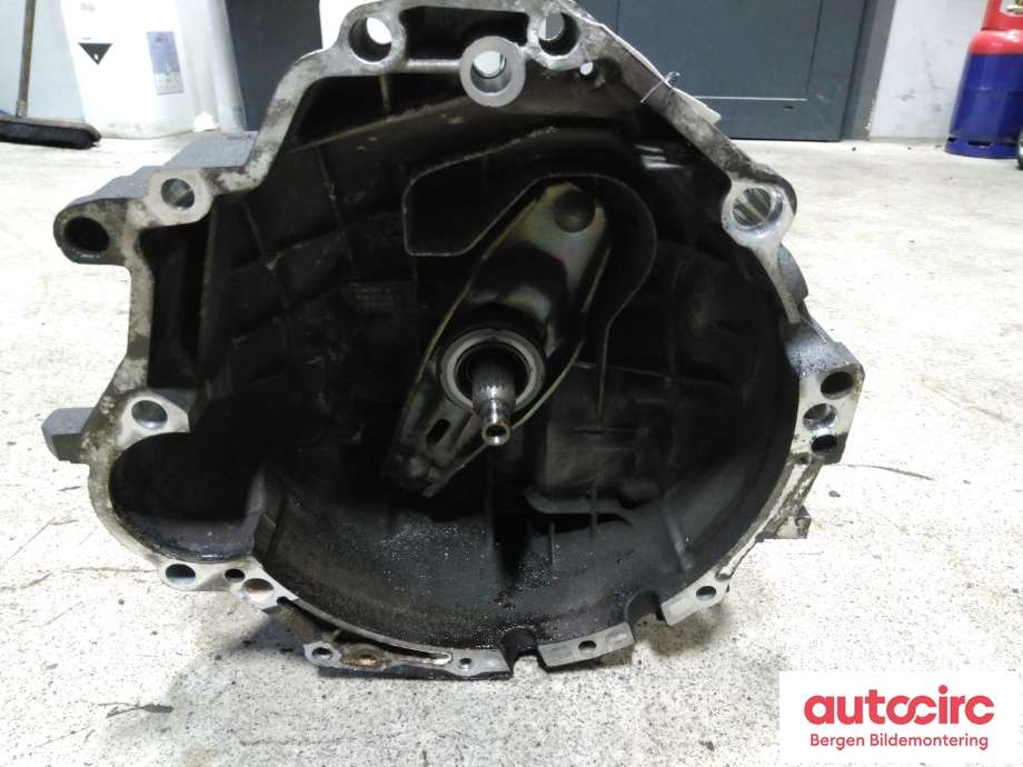 Girkasse manuell til Audi A4 2004-2008 (Type III) (B7) (B7) (AUDI|012 300 062 R|)