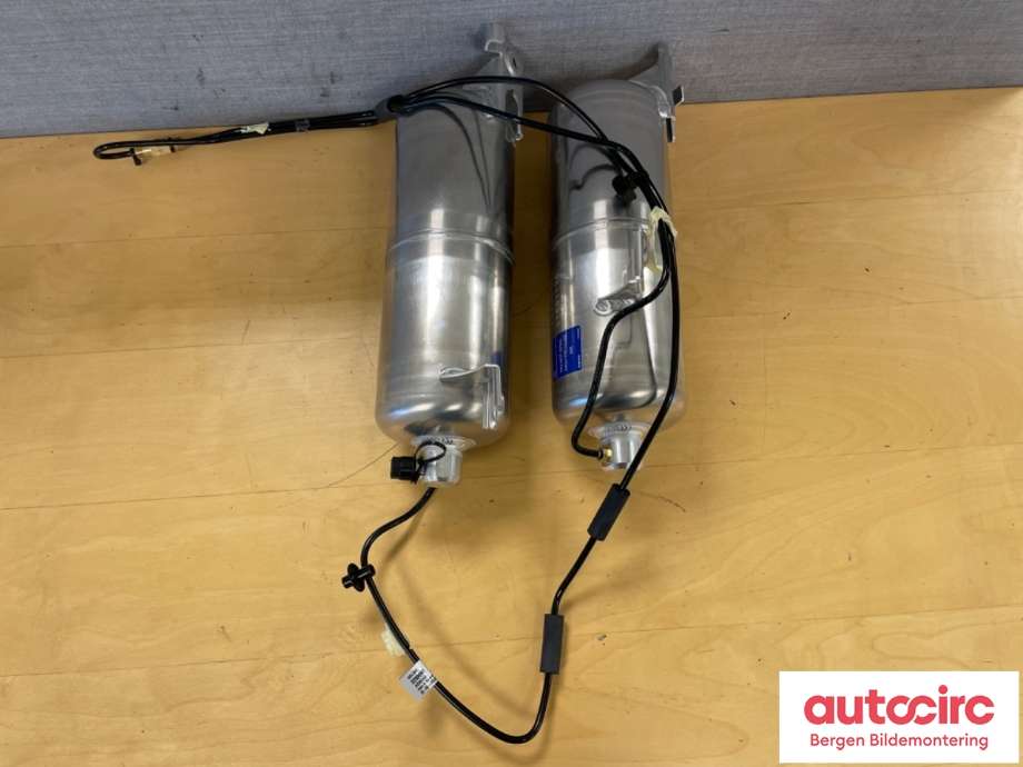Diverse deler til Volvo XC60 2017-->> (Type II) (VOLVO|31681128||31681126)
