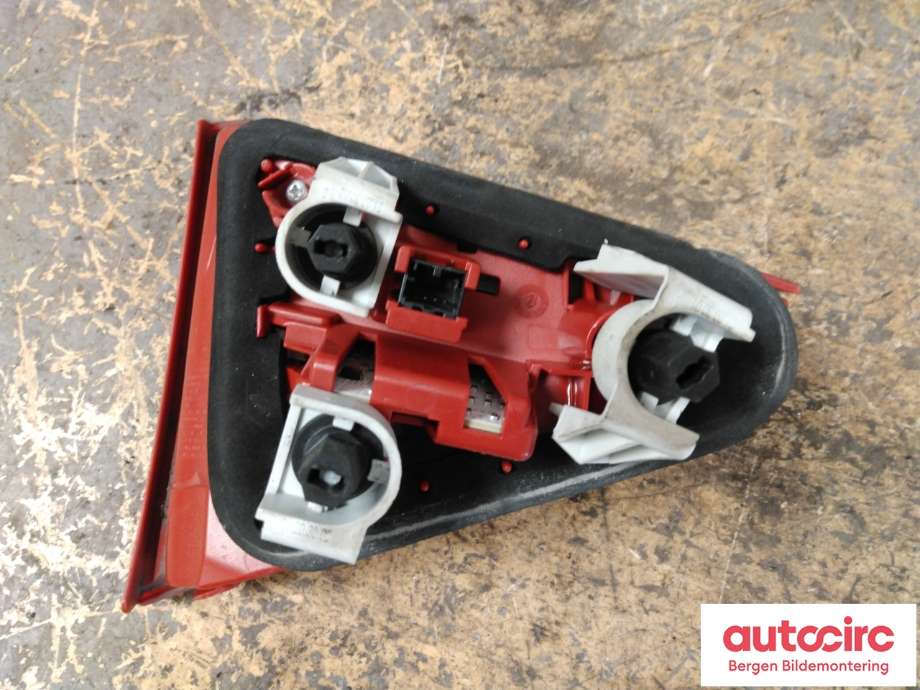 Baklykt venstre indre til Audi A5 2007-2016 (Type I)  (AUDI|8T0 945 093 C|)