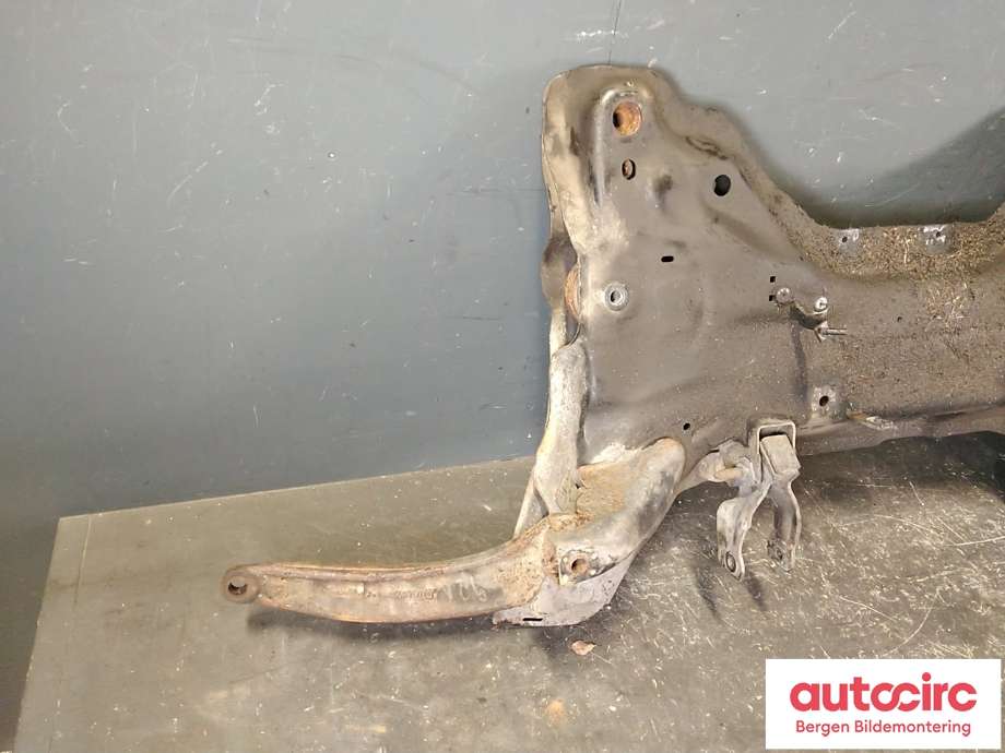 Travers foran hoved til Peugeot Partner 2015-2019 (Type II, Fase 2)  (PEUGEOT|98 186 343 80||98 332 896 80)