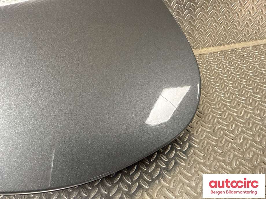 Batterilader inntak/luke til Volvo V60/V60 CC 2013-2018 (Type I, Fase 2)  (VOLVO|31335707|)