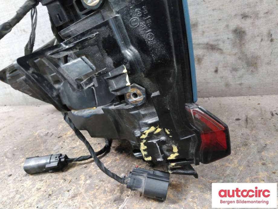 Baklykt høyre til Volvo C40 Recharge 2021-2024  (VOLVO|32365667|)
