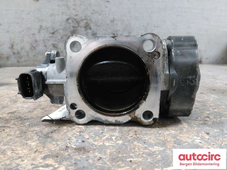 Spjeldhus til Toyota Hiace 2007-2012 (Fase 3)  (TOYOTA|1786230030|)