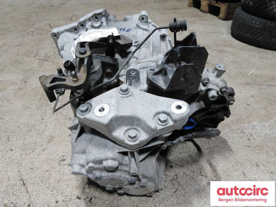 Girkasse manuell 6-trinn til Volvo V40 2012-2019  (VOLVO|36012695|)