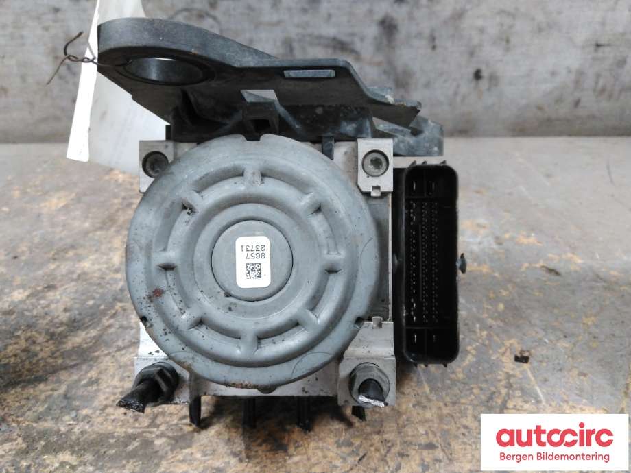 ABS sentral til VW Golf VII 2012-2017 (Fase 1) (VOLKSWAGEN|5Q0 614 517 T|)