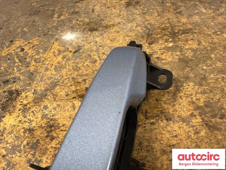 Dørhåndtak utv høyre foran til Toyota Yaris 2014-2020 (Type III, Fase 2)  (TOYOTA|692110D904|)
