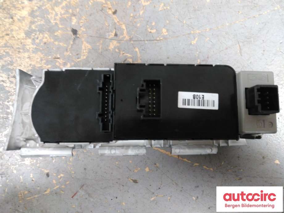 Bryter diverse til Kia Soul 2014-2019 (Type II)  (KIA|93600E 4100BF6|)