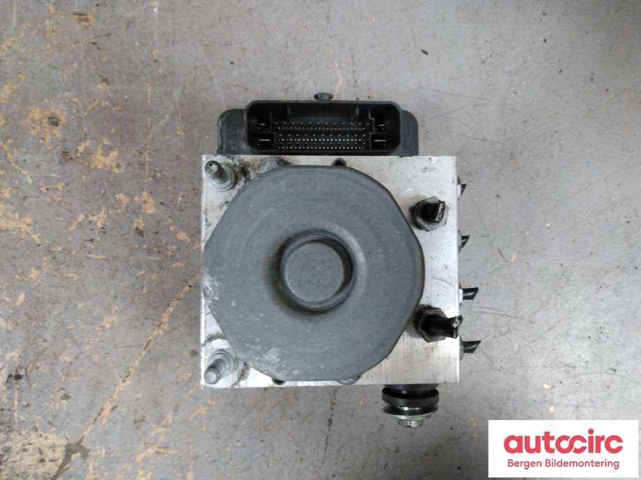 ABS sentral til Mercedes CLA 2013-2019 (C117) (C117) (MERCEDES|A 009 431 47 12|)