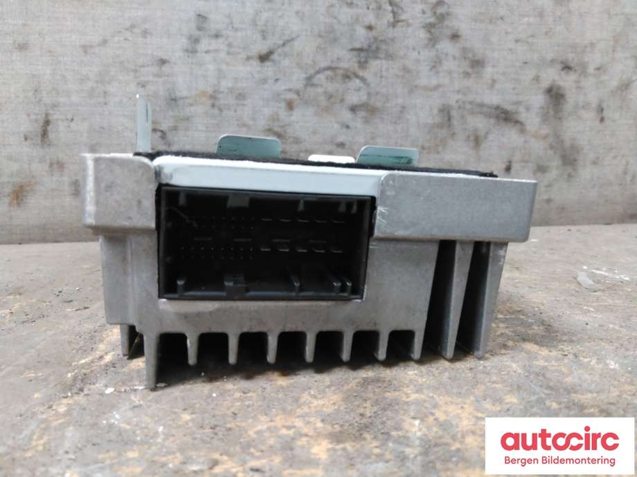 Bilstereo forsterker til BMW X5 2007-2013 (E70) (E70) (BMW|65 12 2 622 681|)