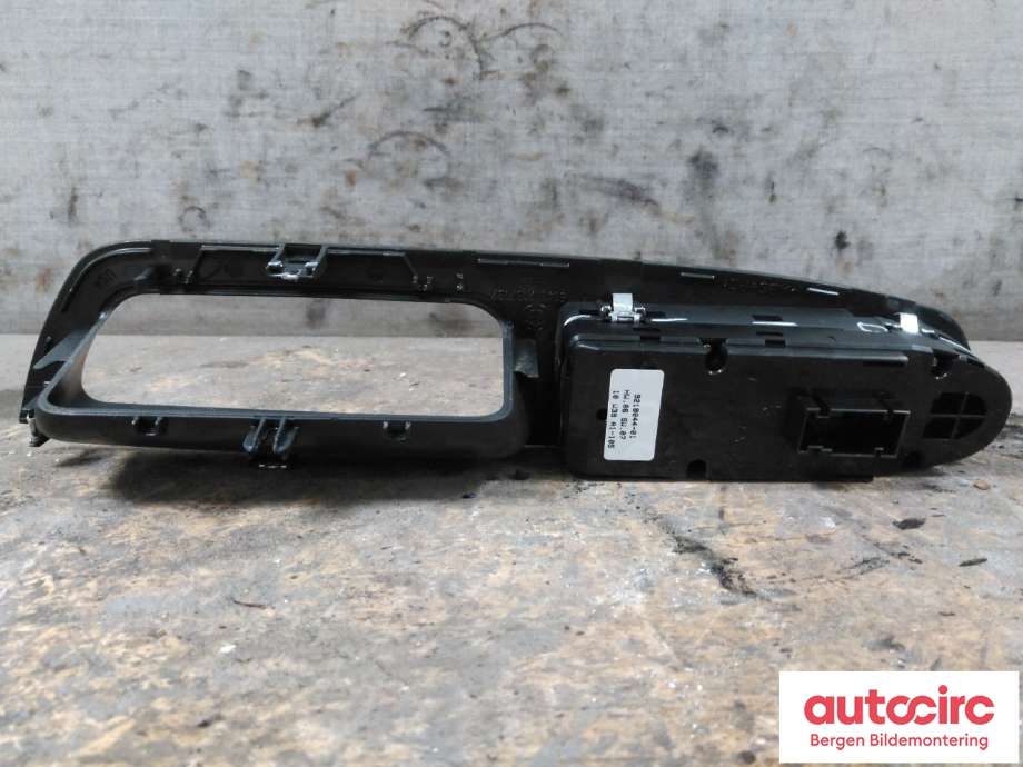 Bryter ruteheis til BMW X5 2007-2013 (E70) (E70) (BMW|61 31 9 218 044|)