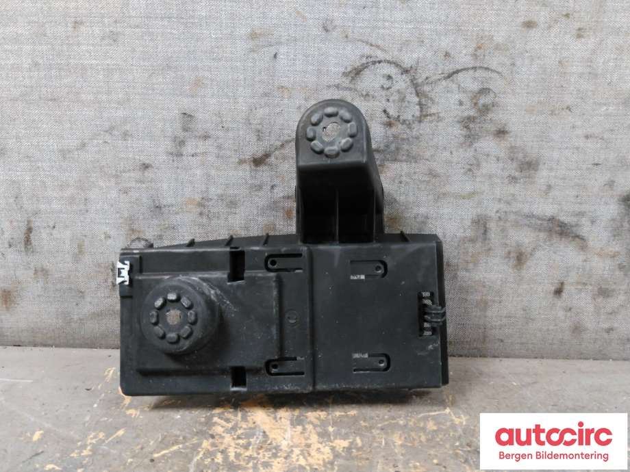Sensor radar til Škoda Fabia 2014-2021 (Type III) (SKODA|2Q0 907 686 A|)