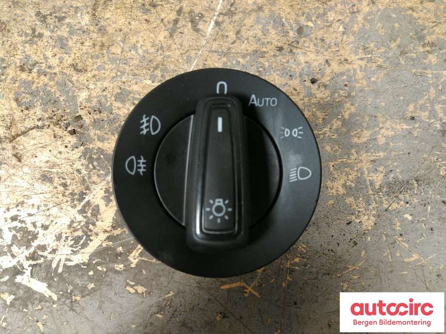 Bryter lys til Škoda Fabia 2014-2021 (Type III) (SKODA|5E0 941 431 D|)