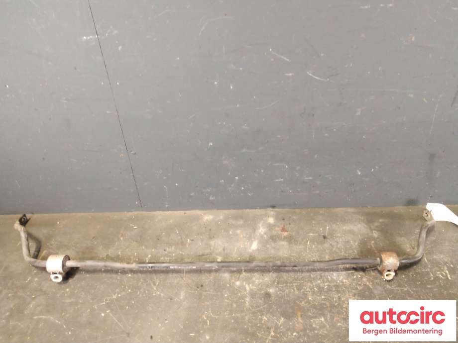 Stabilisatorstag bak til Mercedes C-Klasse 2011-2014 (Fase 2) (W204) (W204) (MERCEDES|A 204 326 04 65|)