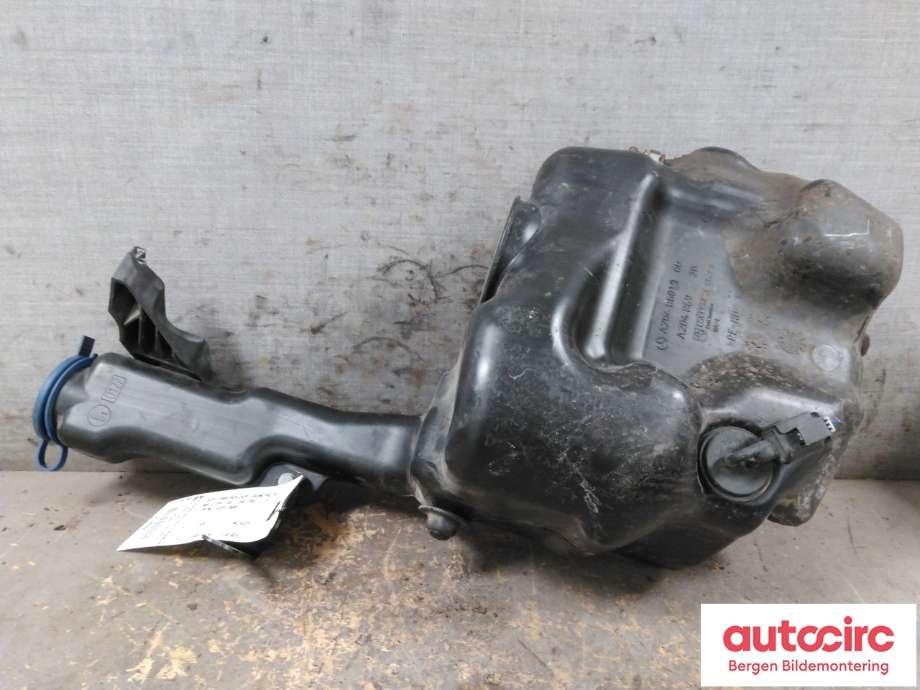 Spylertank til Mercedes C-Klasse 2011-2014 (Fase 2) (W204) (W204) (MERCEDES|A 204 869 13 20|)