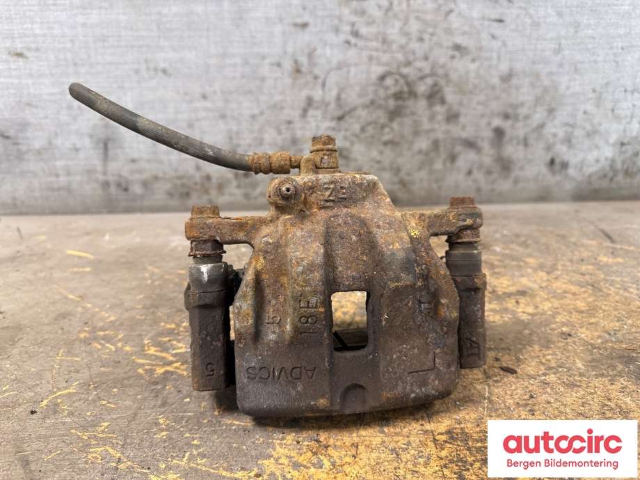 Bremsecaliper venstre foran til Suzuki Grand Vitara 2005-2015 (Type III) (SUZUKI|55102-65J03-999|)