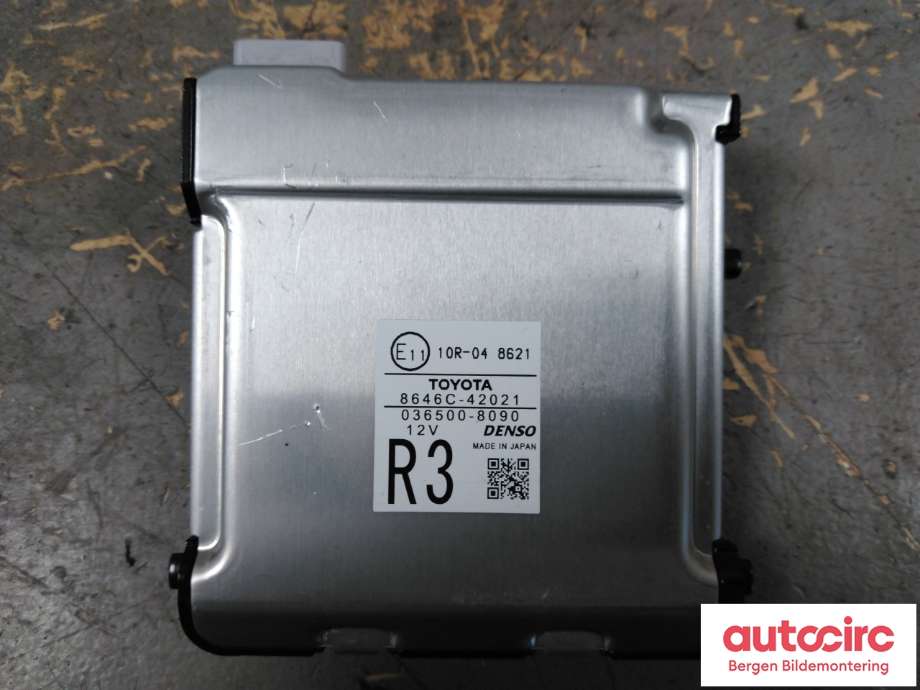 Kamera til Toyota RAV4 2016-2019 (Type IV, Fase 2) (TOYOTA|8646C42021|)