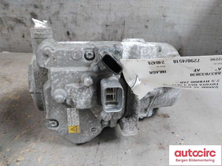 Aircondition kompressor til Toyota RAV4 2016-2019 (Type IV, Fase 2)  (TOYOTA|8837033031|8837033030|)