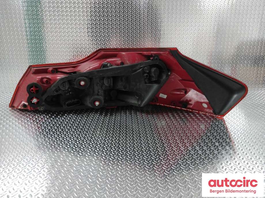 Baklykt venstre til Opel Insignia A 2009-2014 (OPEL|22950973|13226856|)