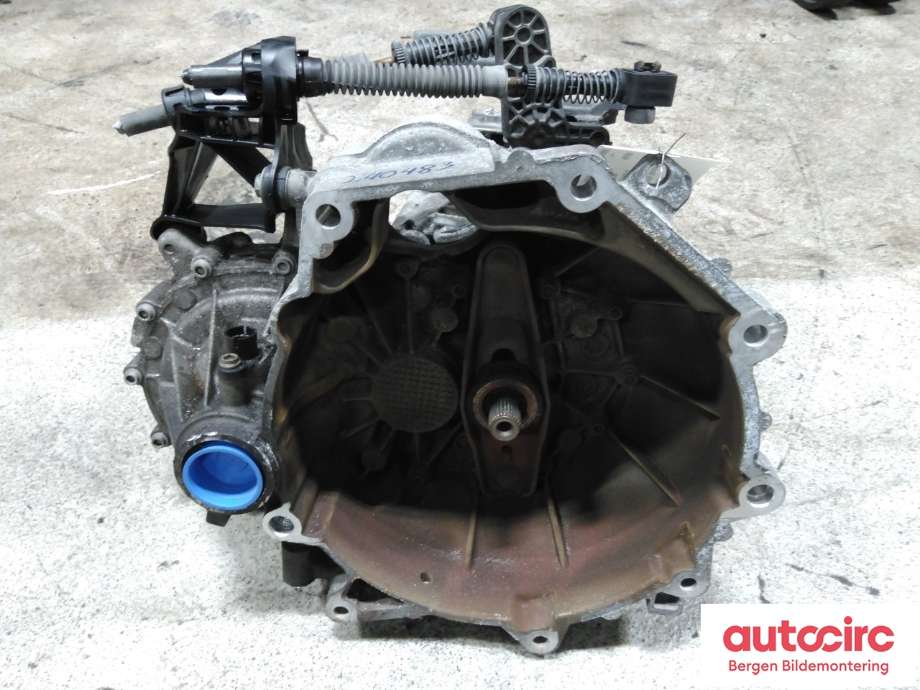 Girkasse manuell til VW E-Up 2013-2019  (VOLKSWAGEN|0CF 300 044 H|0CF 300 043 Q|)