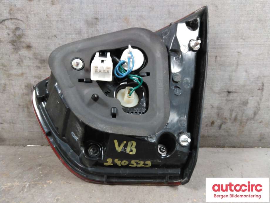 Baklykt venstre indre til Kia Rio 2011-2017 Type III (KIA|92403 1W200|)