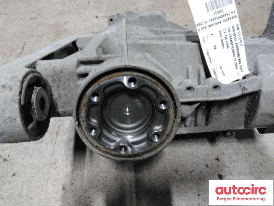 Kardang klokke bak til VW Transporter / Caravelle 2009-2015 (Fase 2) (T5) (T5) (VOLKSWAGEN|09N 525 010 C|)