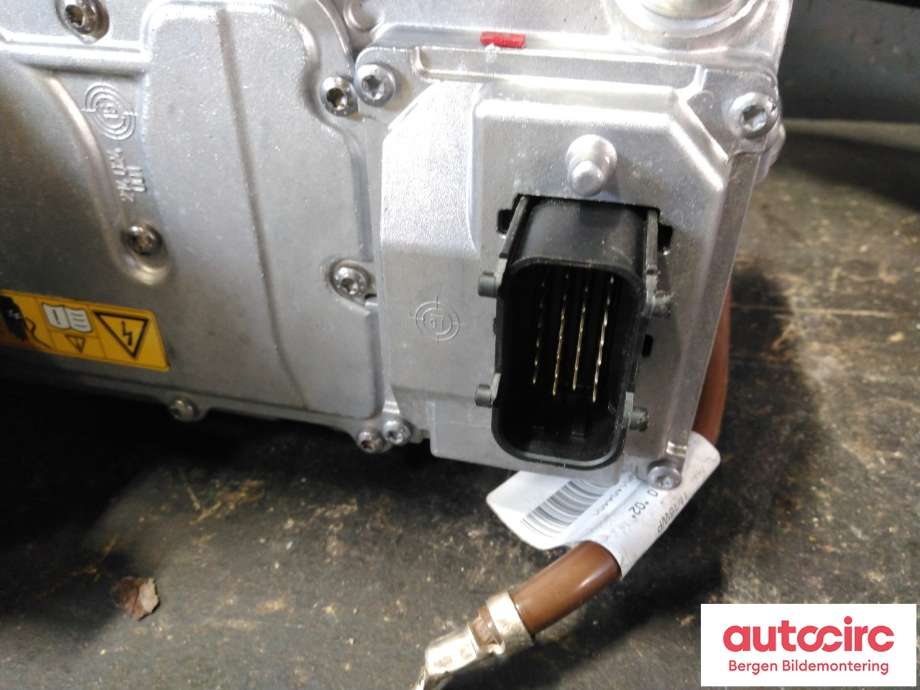 Inverter hybrid til Mercedes C-Klasse 2014-2018 (Fase 1) (W205) (W205) (MERCEDES|A 205 900 64 15|)