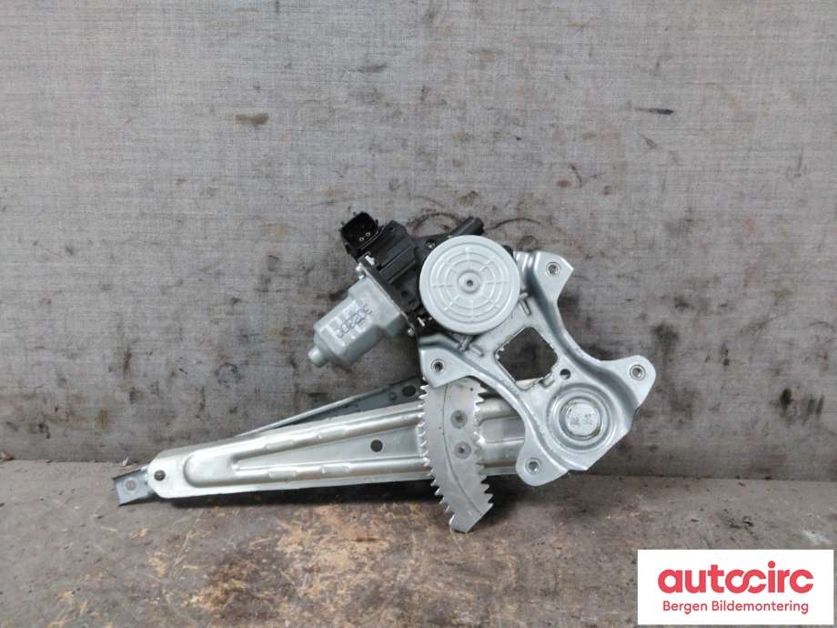 Ruteheis til Nissan Leaf 2011-2017 (Type I) (NISSAN|827201KA1C|827201U600|)
