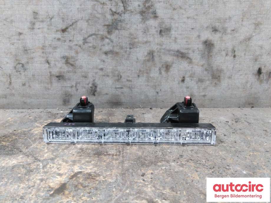 Baklykt bremselys bakrute til Toyota Auris 2015-2019 (Type II, Fase 2) (TOYOTA|8157012440|)