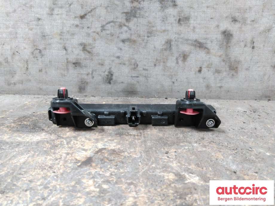 Baklykt bremselys bakrute til Toyota Auris 2015-2019 (Type II, Fase 2) (TOYOTA|8157012440|)