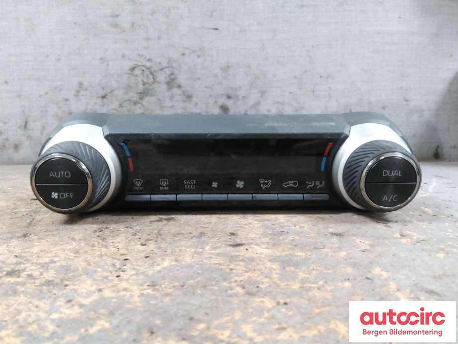 Varmeapparat betjening til Toyota RAV4, 2019-->> (Type V)  (TOYOTA|5590042610)