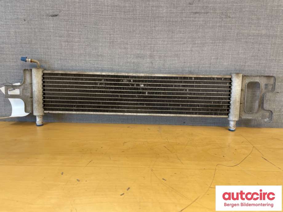 Radiator (automat gir) til Mercedes B-Klasse 2011-2018 (W246) (W246) (MERCEDES|A 246 500 07 03|)
