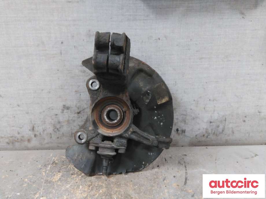 Hjulspindel høyre foran til VW Transporter / Caravelle 2009-2015 (Fase 2) (T5) (T5) (VOLKSWAGEN|7H0 407 258 G|)