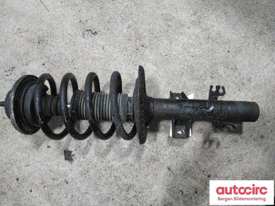 Fjærbein høyre foran til VW Transporter / Caravelle 2009-2015 (Fase 2) (T5) (T5) (VOLKSWAGEN|7E5 413 031 C|7E0 411 105 C|)