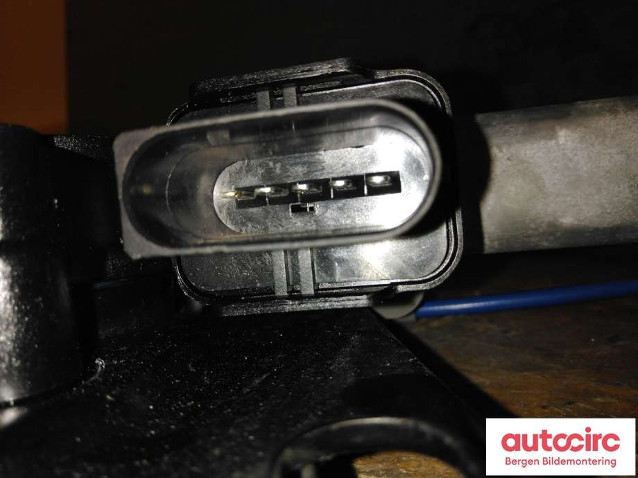Ruteheis venstre til BMW X1 2015-2022 (F48) (F48) (BMW|51 33 7 434 785|)