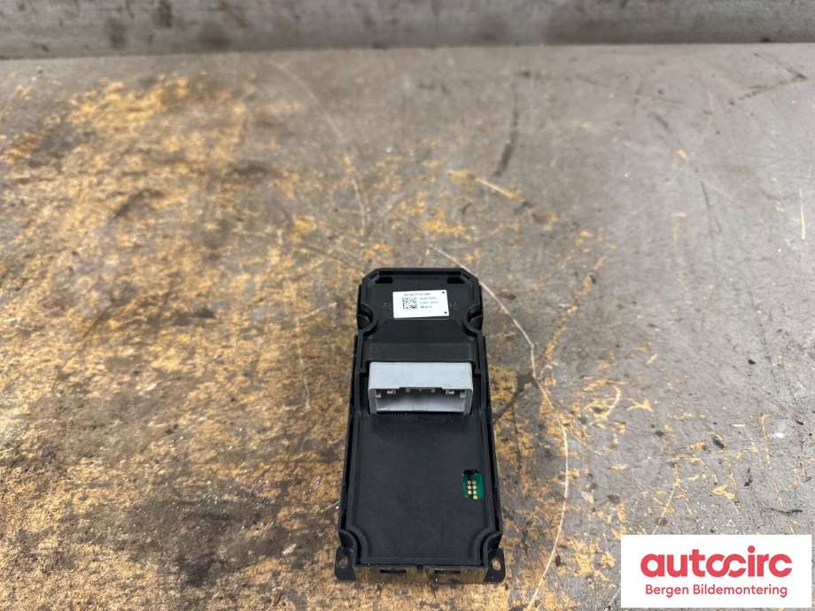Bryter ruteheis til Honda e 2020-->>  (HONDA|35750-TYF-G01|)