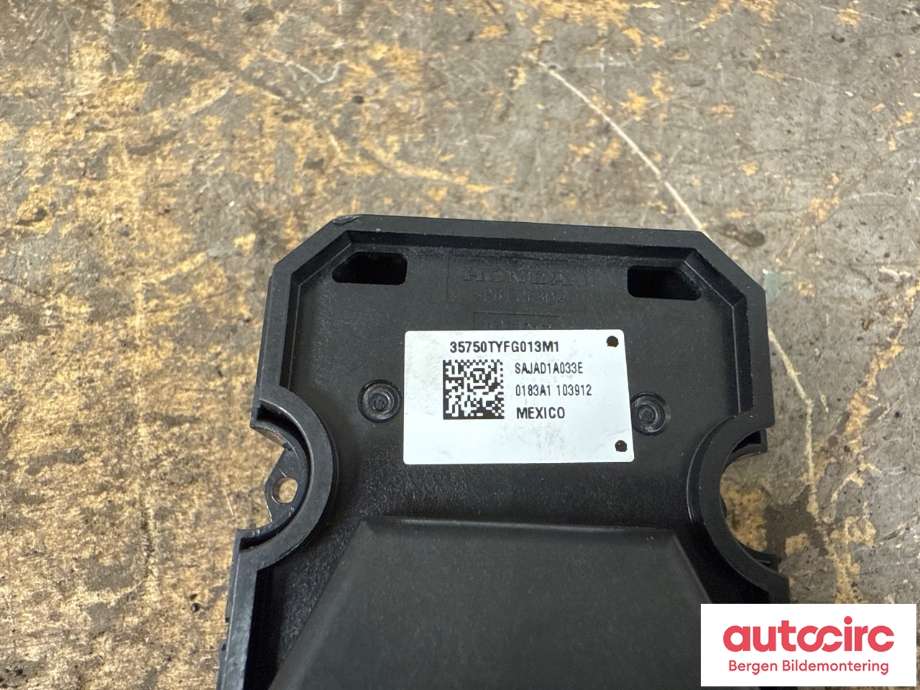 Bryter ruteheis til Honda e 2020-->>  (HONDA|35750-TYF-G01|)