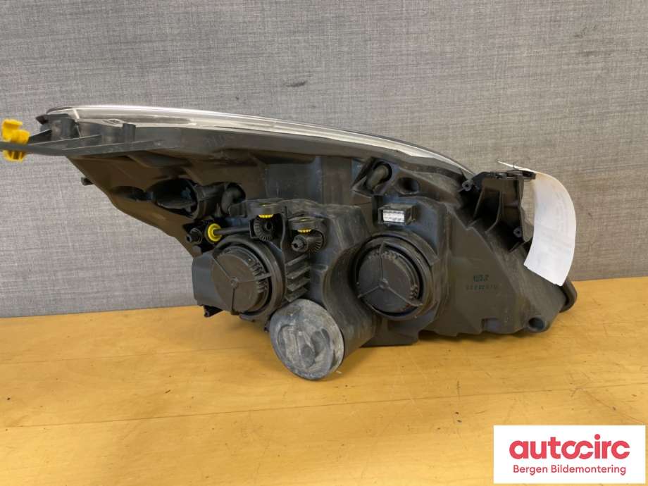 Frontlykt venstre halogen til Opel Vectra C 2002-2005 (Type I) (OPEL|93171432|)