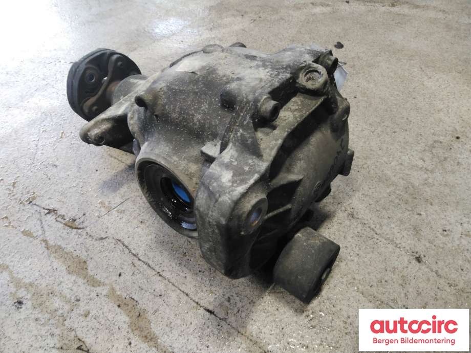 Kardang klokke bak til BMW 5-Serie 2010-2017 (F10/F11) (F10/F11) (BMW|33 10 7 630 825|)